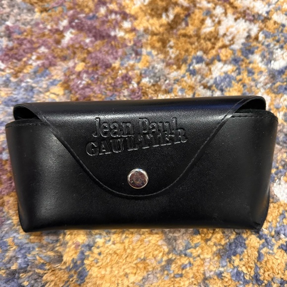 Jean Paul Gaultier ブラック レザー ケース Jean Paul Gaultier unisex Black Leather Case